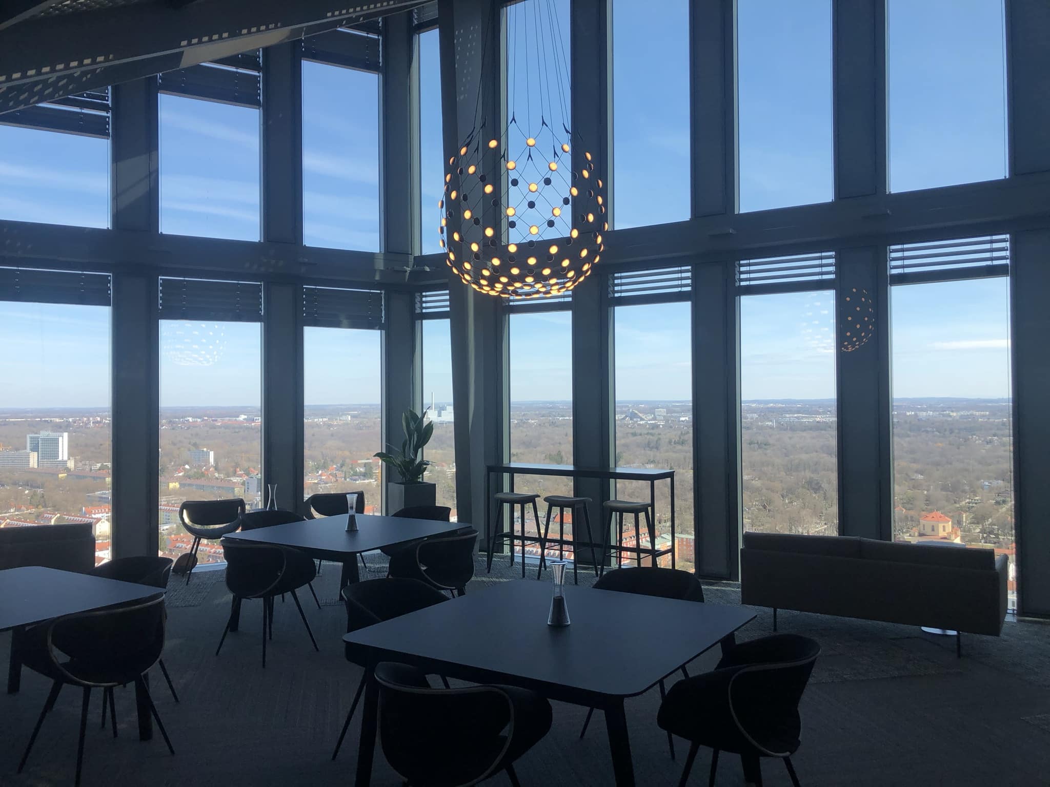 Beleuchtungsinstallation Highlight Towers MUC